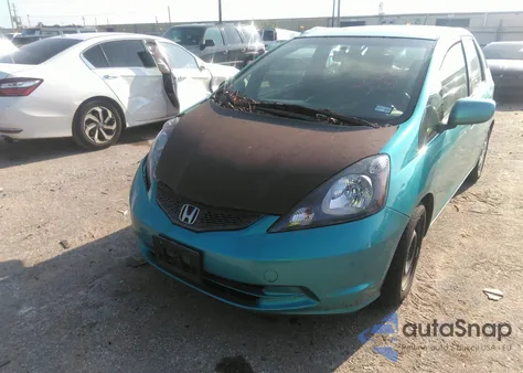 2013 Honda Fit z USA, uszkodzony, nr VIN JHMGE8G31DC000025